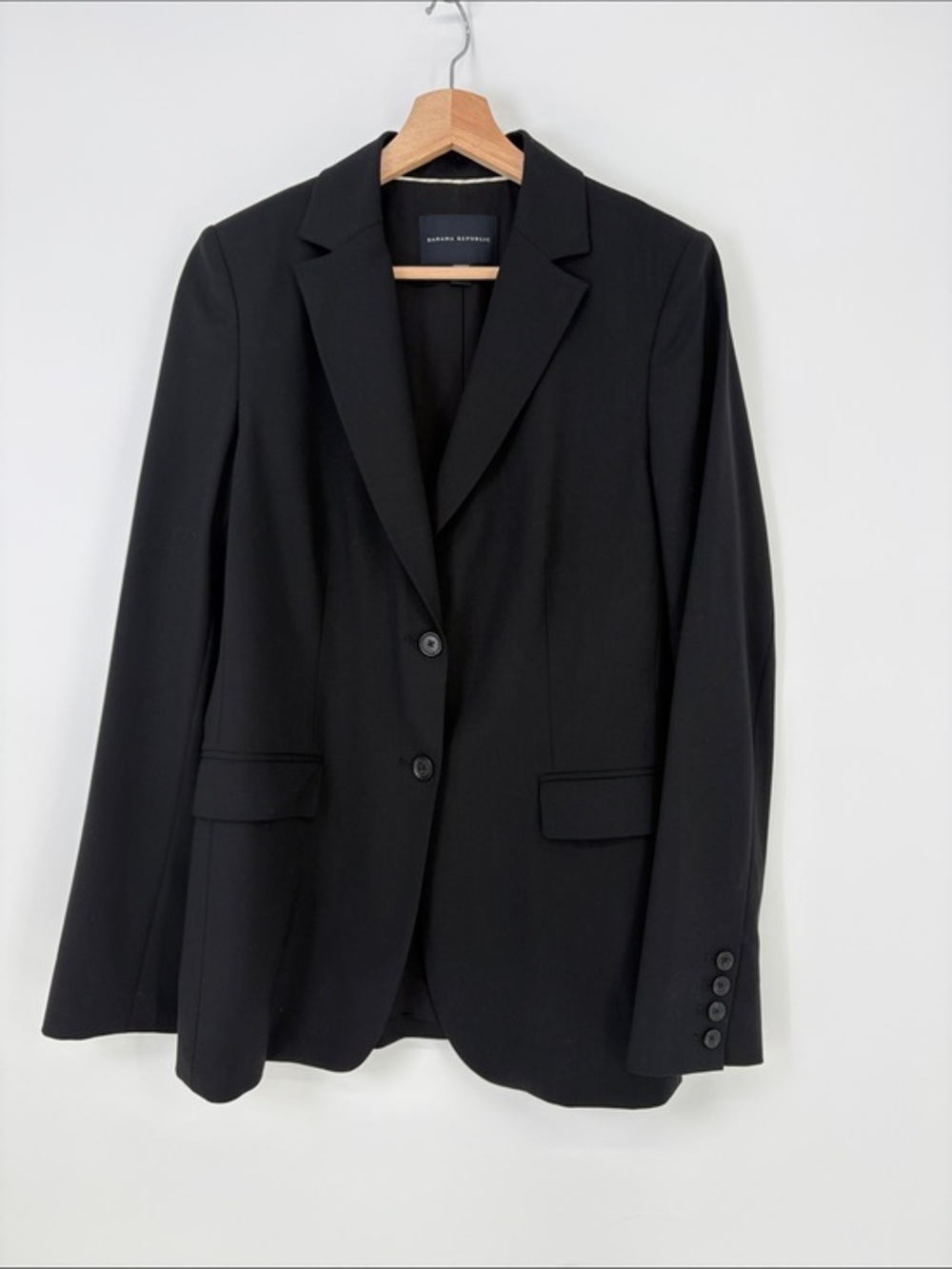 👂🏽 Banana Republic wool stretch Black Classic Notch Lapel long two button Blazer